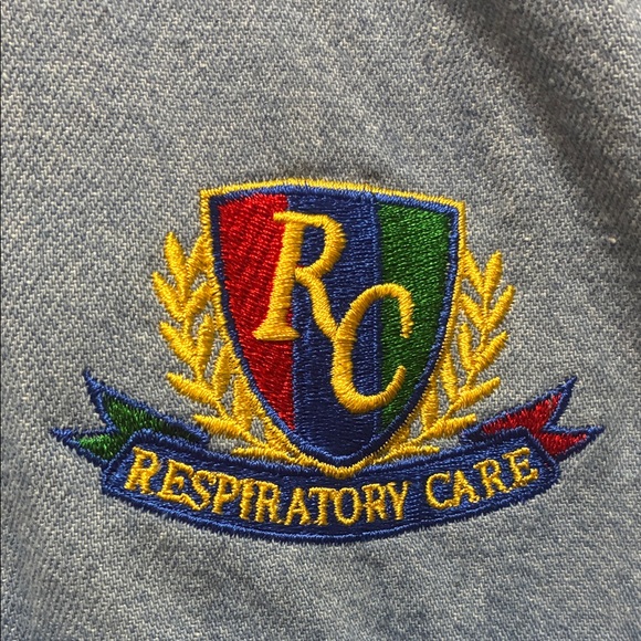 Vintage XL Three Rivers Respiratory Care Men's Blue Denim Shirt - Picture 3 of 4
